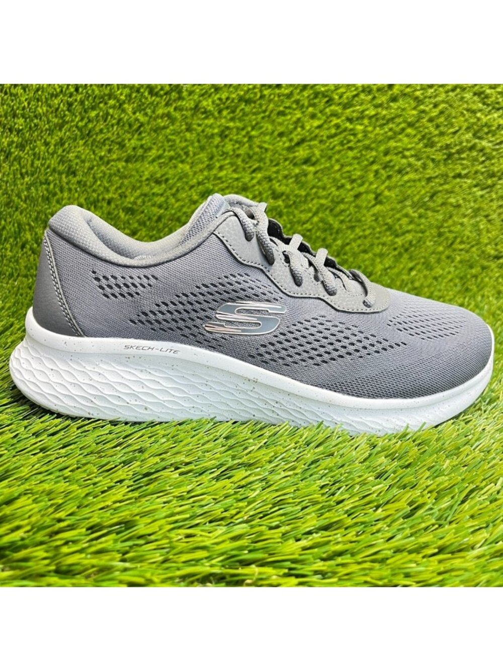 Skechers Skech Lite Pro Womens Size 9 Gray White Athletic Running Shoes Sneakers
